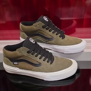 Vans BMX Style 114 Dark Olive – Men’s 9 – New w/ Box